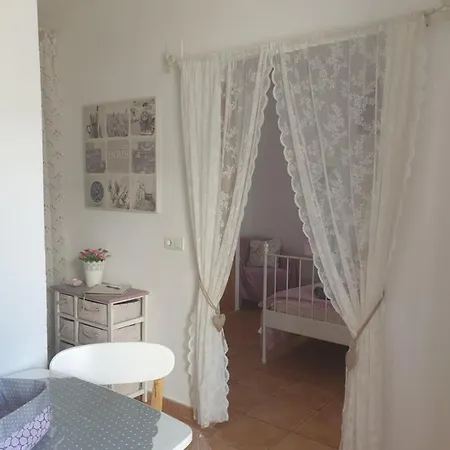 Apartamento Sol Y Sombra Con Entrada Independiente
